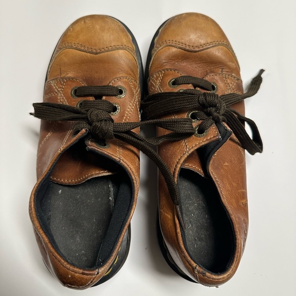 Vintage Dr. Martens Shoes Women’s Brown Leather Oxford with Thick Sole - Picture 2 of 9